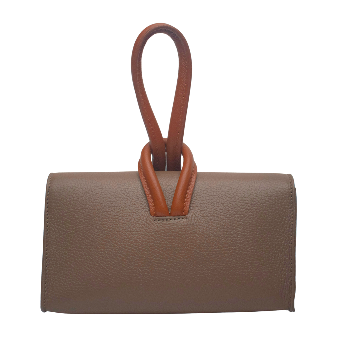 #color_dark taupe and tan