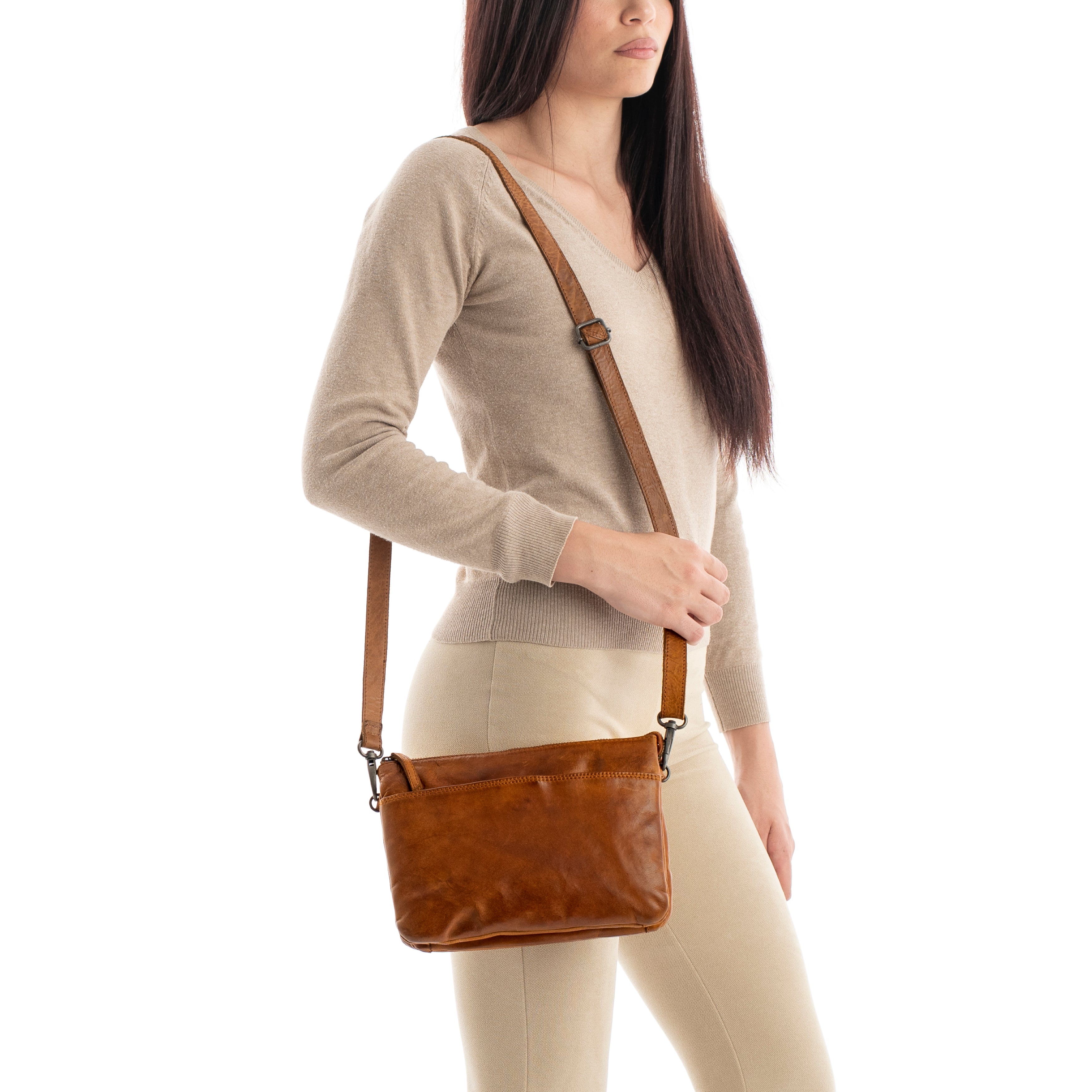 Gianni Conti Medium Zip Crossbody Handbag in Distressed Italian Leather