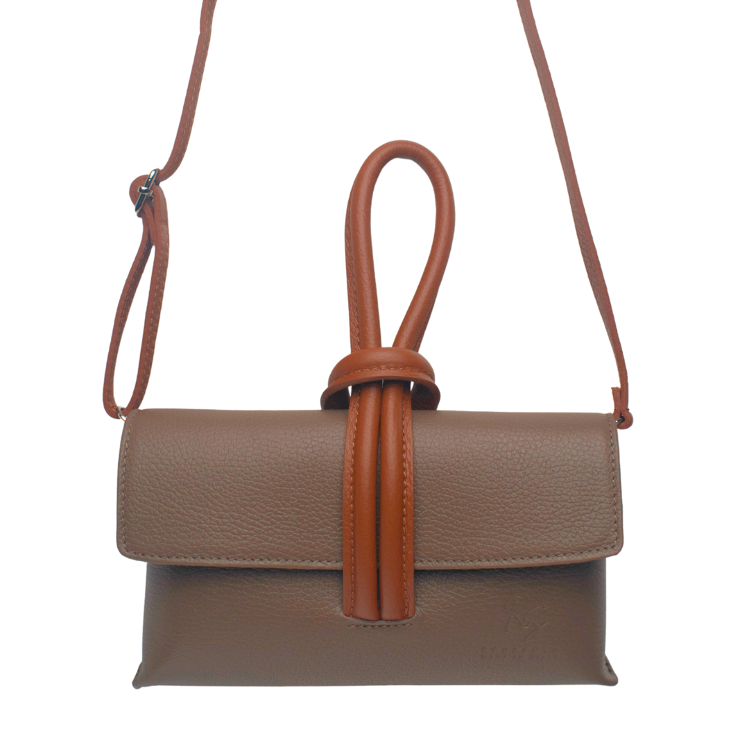 #color_dark taupe and tan