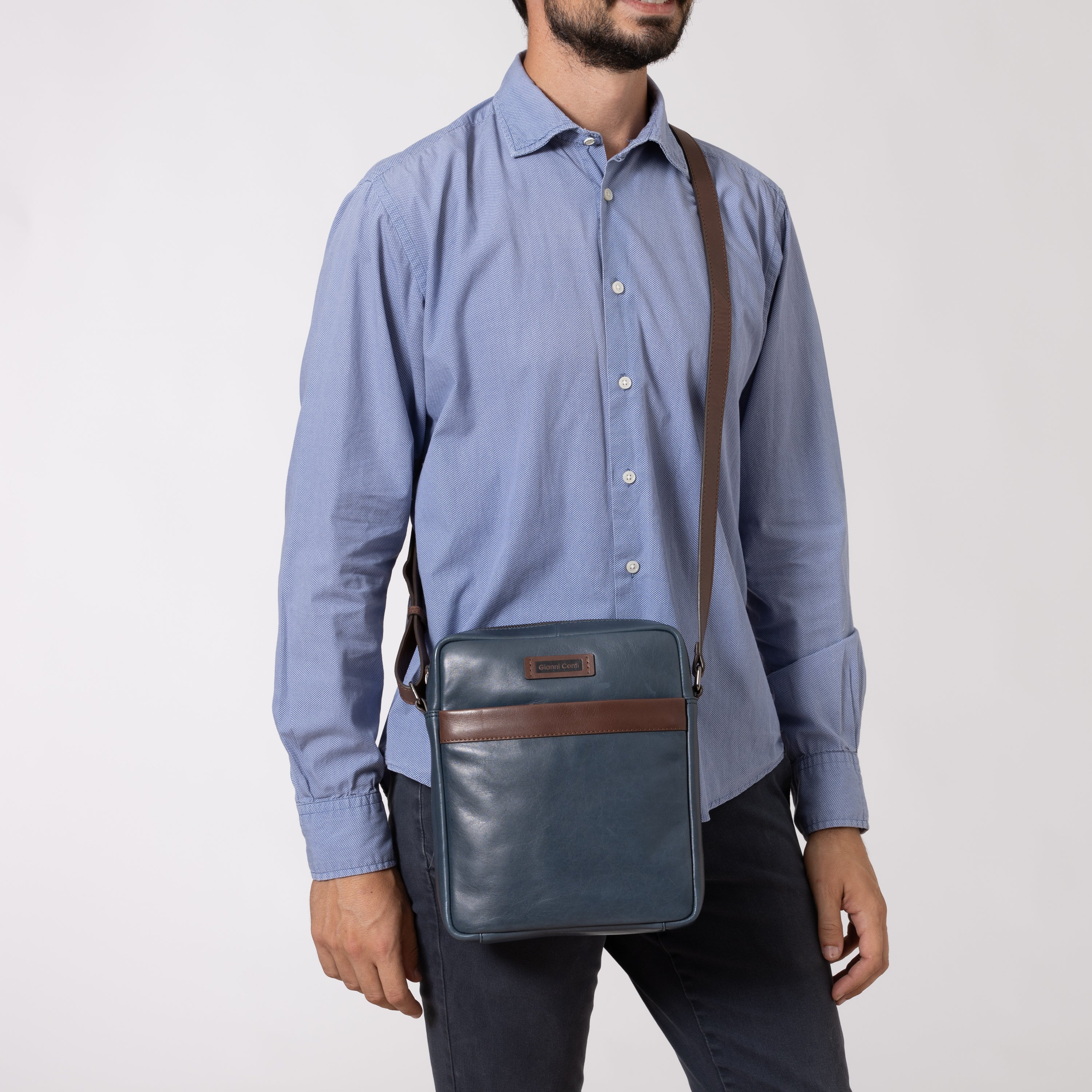 #color_navy and brown