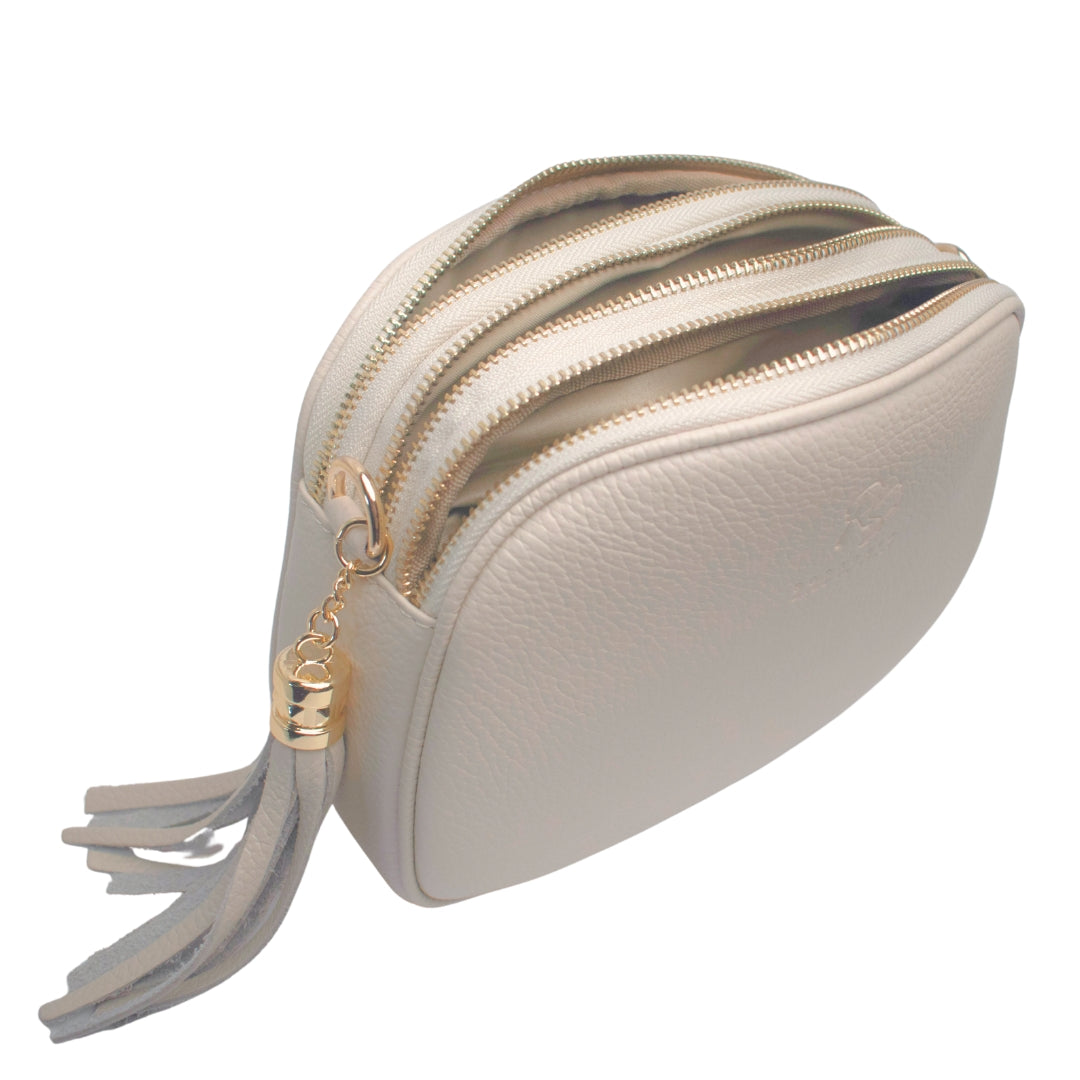 La Piccola Borsa a Tracolla con Tripla Cerniera e Tracolla Regolabile